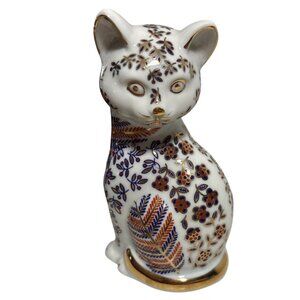Japanese Imari Neko Cat Figurine Handpainted Vintage Porcelain